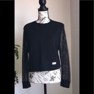 Hunter black with mesh sleeves crop top